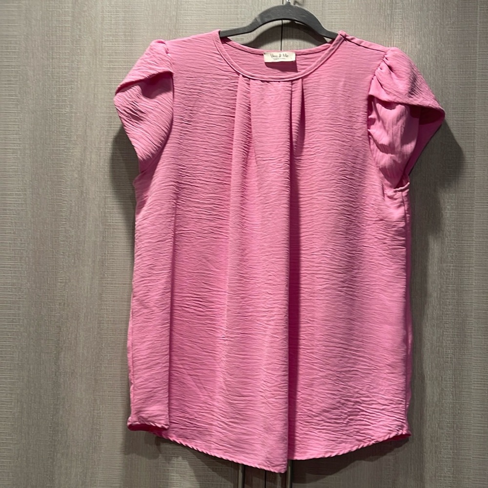 You & Me bubblegum pink blouse. Size Large.